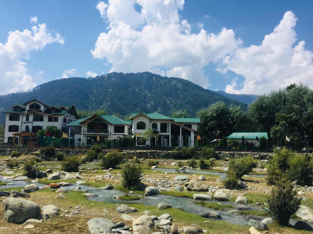 Sojourn Cottages Pahalgām Exterior foto
